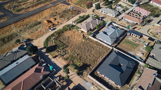 Stand for Sale in Fairview