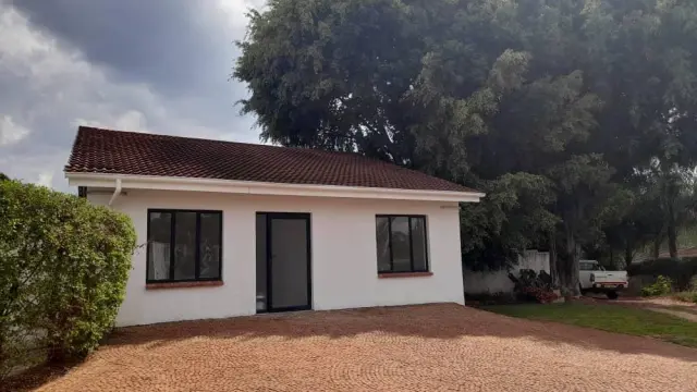 2 Bedroom Cottage/Garden Flat to Rent in Greystone Park