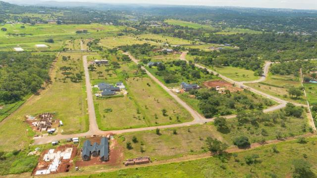 Upmarket Residential Stands In Lifestyle Estate