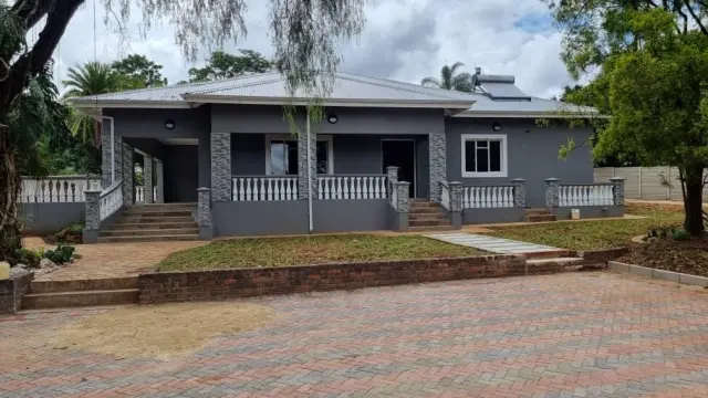 House to Rent in Chisipite
