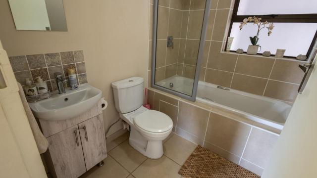 2 Bed Apartments For Sale