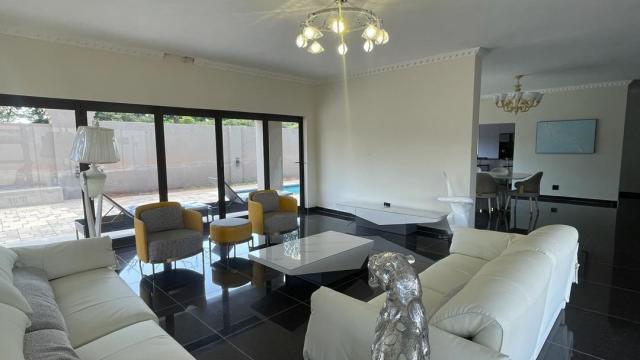 Elegant Living!