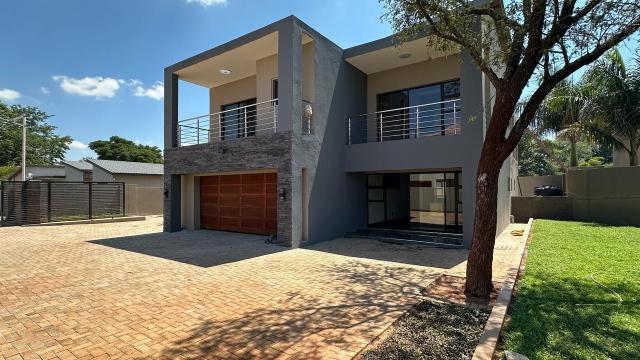 Elegant Living!