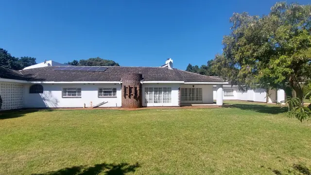 9 Bedroom House to Rent in Greendale