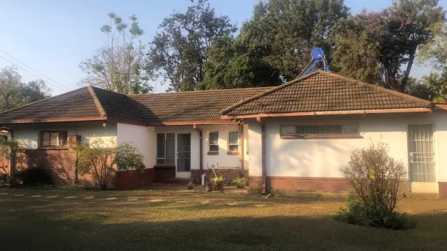 6 Bedroom House to Rent in Marlborough