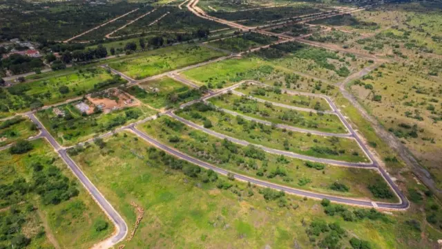 Residential Stand for Sale inBridgewood