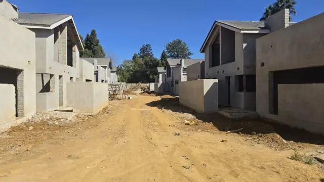 Townhouse/Cluster for Sale