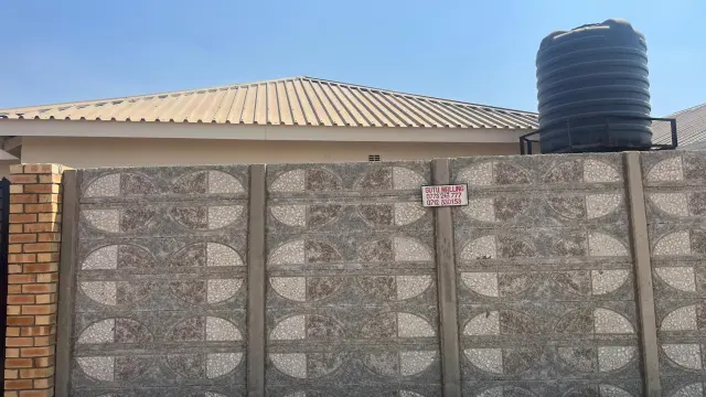 4 Bedroom House to Rent in Glen Norah