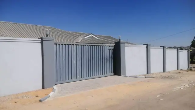 Townhouse/Complex/Cluster to Rent