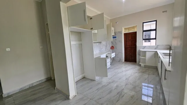Townhouse/Complex/Cluster for Sale