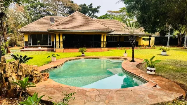 4 Bedroom House to Rent in Mount Pleasant