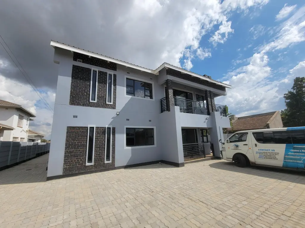 3 Bed Cluster House