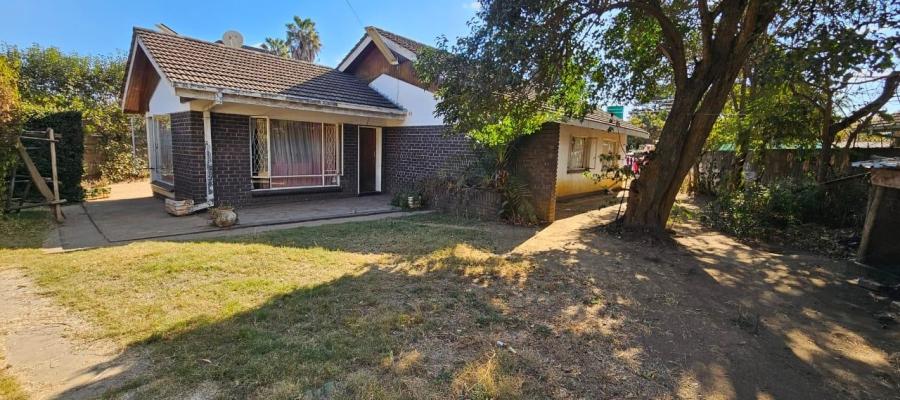 House for Sale in Eastlea, Harare East