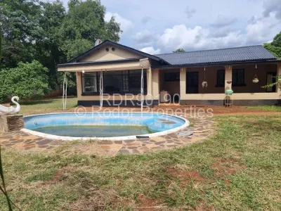 House for Sale in Hillcrest