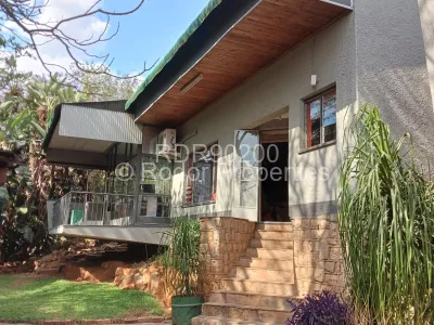 House for Sale in Burnside