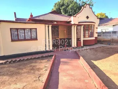 House for Sale in Parkview