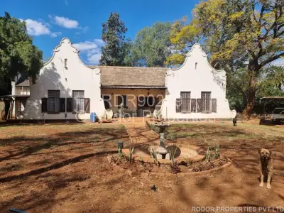 House For Sale in Kumalo