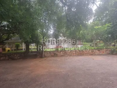 House For Sale in Burnside