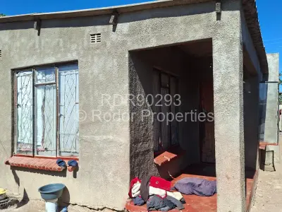 House For Sale in Lobengula