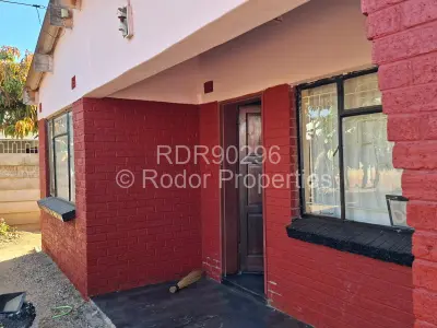 House For Sale in Nketa