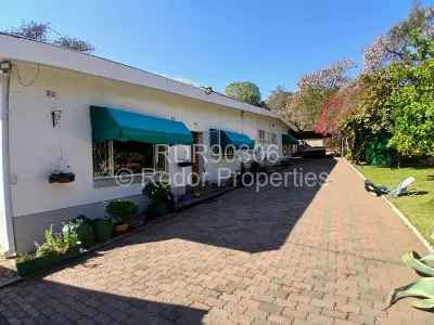 House For Sale in Burnside