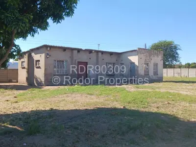 Warehouse/Industrial For Sale in Luveve North