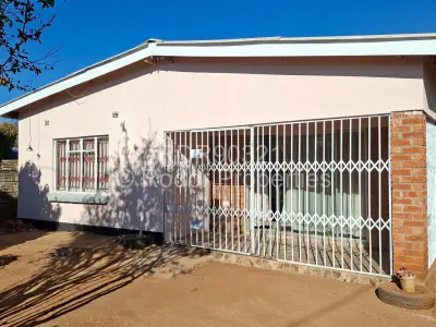 House For Sale in Nketa