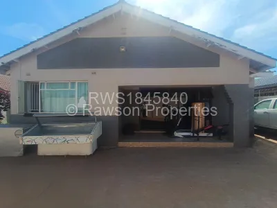 House for Sale in Bloomingdale