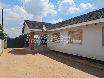 House for Sale in Westlea Hre