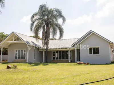Townhouse/Complex/Cluster for Sale in Helensvale