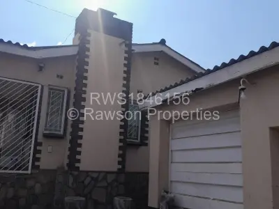 House for Sale in Warren Park
