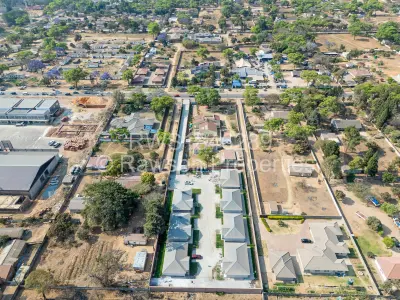 Townhouse/Complex/Cluster for Sale in Waterfalls