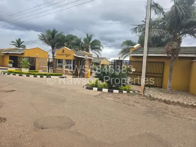 Cottage/Garden Flat For Sale in Madokero Estates