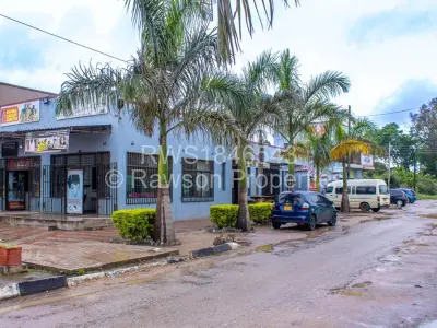 Retail/Shop For Sale in Hatfield