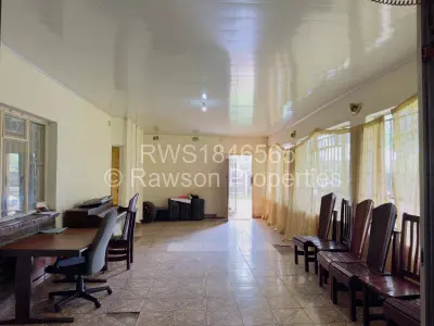 House For Sale in Strathaven