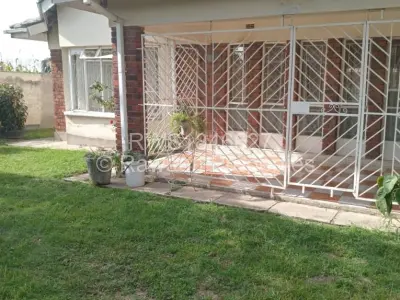 House For Sale in Zimre Park
