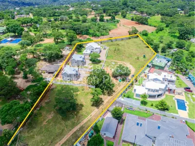 Townhouse/Cluster For Sale in Borrowdale