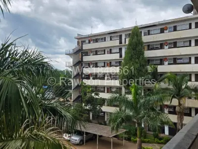 Flat/Apartment For Sale in Avenues