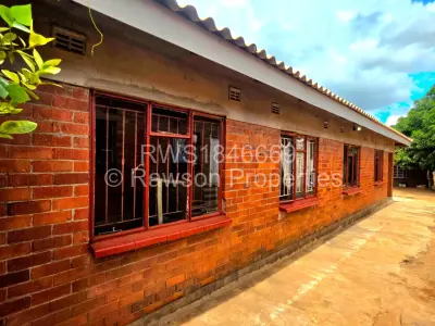 House For Sale in Kuwadzana