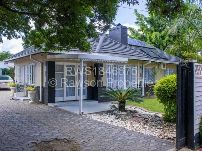 House For Sale in Avondale