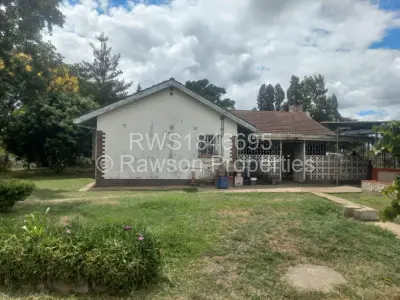 House For Sale in Waterfalls