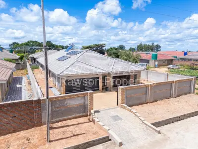 House For Sale in Manresa