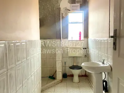 House For Sale in Zimre Park