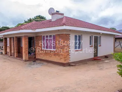 House For Sale in Zimre Park