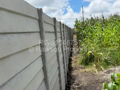 Residential Stand For Sale in Manresa