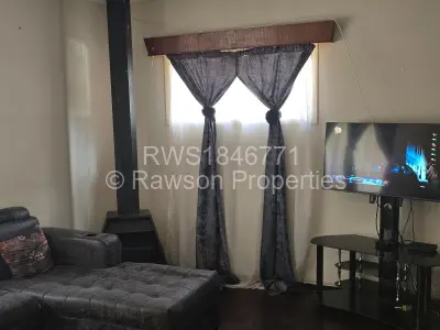 House For Sale in Cranborne