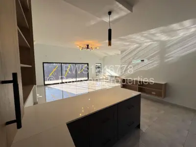 House For Sale in Mandara