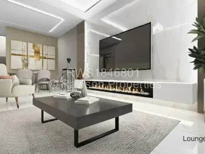 Townhouse/Cluster For Sale in Borrowdale West