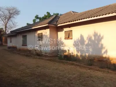 House For Sale in Chinhoyi