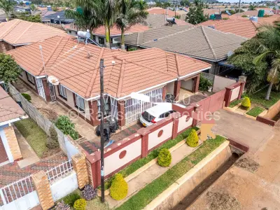 House For Sale in Madokero Estates